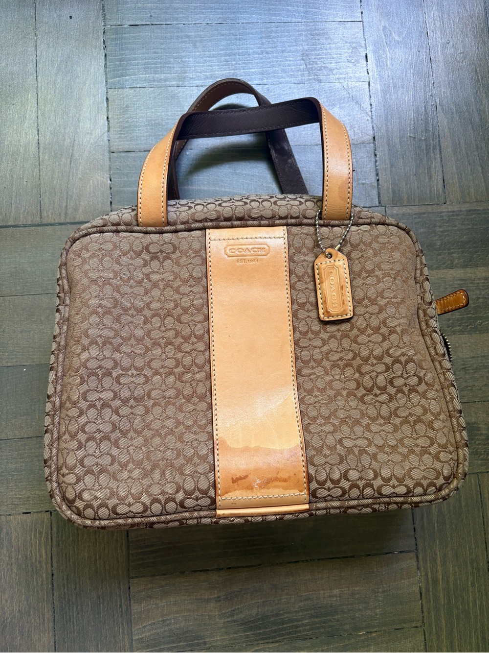 COACH SIGNATURE CANVAS TOILETRY BAG
